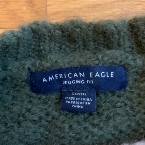 American Eagle Striped Sweater - Picture 2 of 2